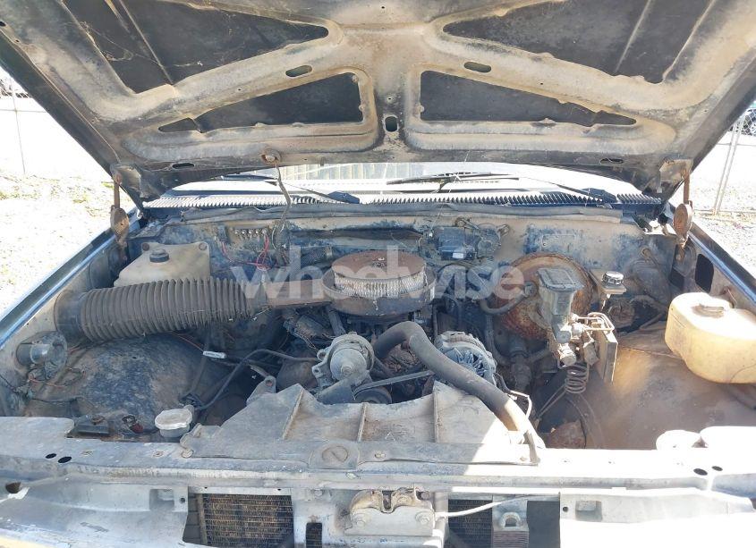 Photo 10 of 1989 Chevrolet Gmt-400 K1500 (VIN 1GCDK14Z7KZ258685)