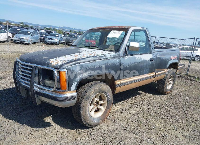 Photo 2 of 1989 Chevrolet Gmt-400 K1500 (VIN 1GCDK14Z7KZ258685)