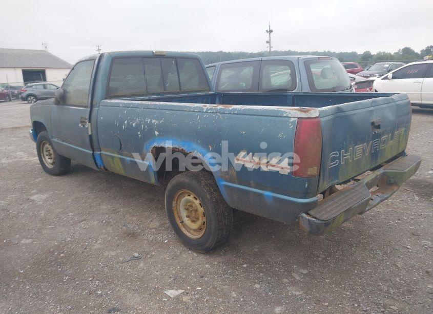 Photo 3 of 1990 Chevrolet Gmt-400 K1500 (VIN 1GCDK14Z7LE197542)