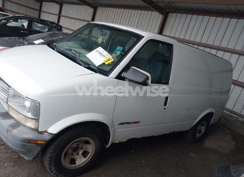 Photo 14 of 2001 Chevrolet Astro (VIN 1GCDL19W01B104614)