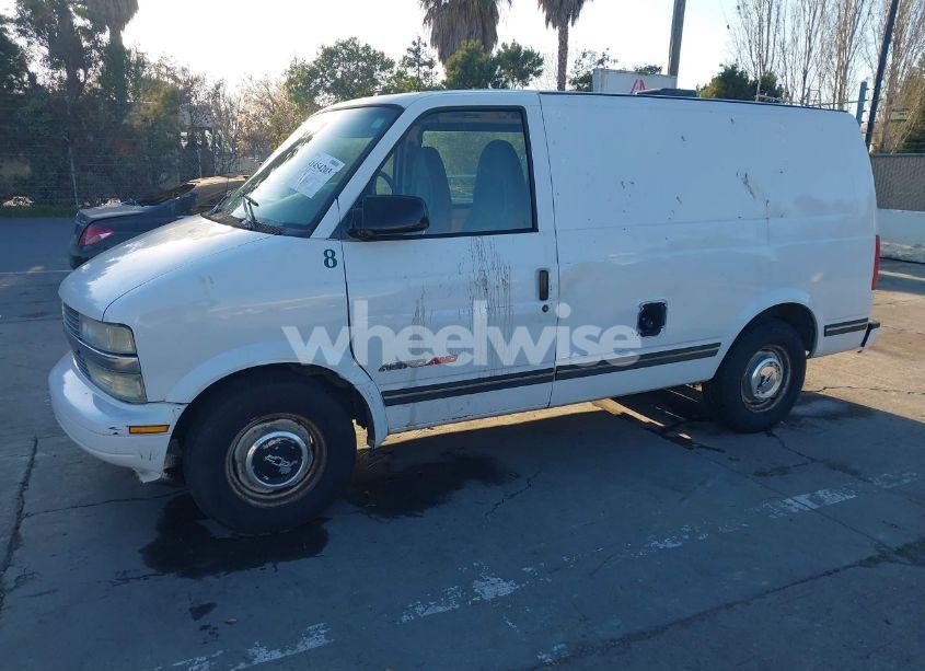 Photo 2 of 1997 Chevrolet Astro (VIN 1GCDL19W0VB224726)