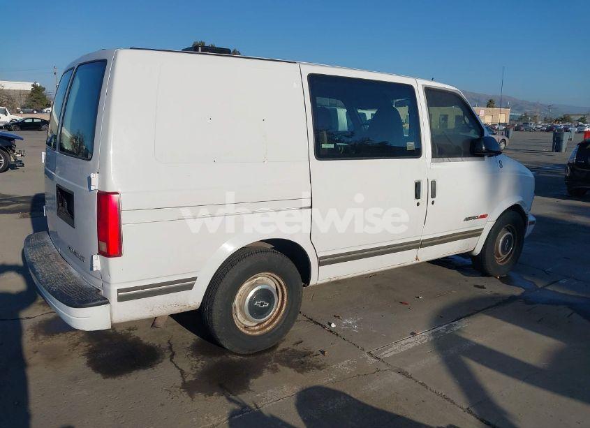 Photo 4 of 1997 Chevrolet Astro (VIN 1GCDL19W0VB224726)