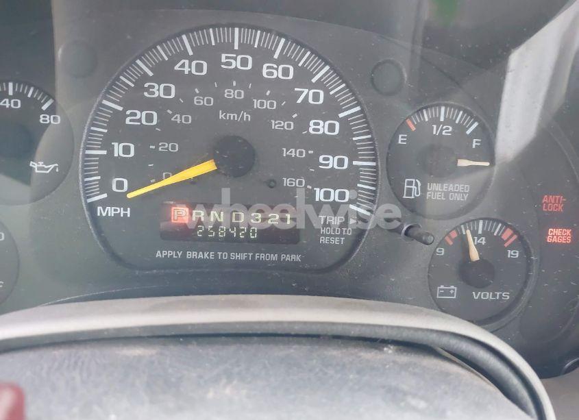 Photo 7 of 1999 Chevrolet Astro (VIN 1GCDL19W0XB200123)