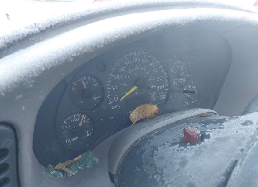 Photo 7 of 2000 Chevrolet Astro (VIN 1GCDM19W0YB128368)