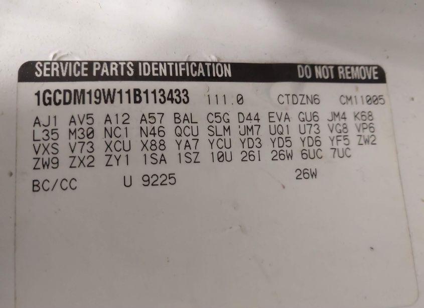 Photo 9 of 2001 Chevrolet Astro (VIN 1GCDM19W11B113433)