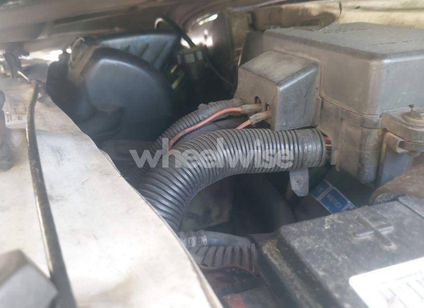 Photo 10 of 1997 Chevrolet Astro (VIN 1GCDM19W1VB228491)