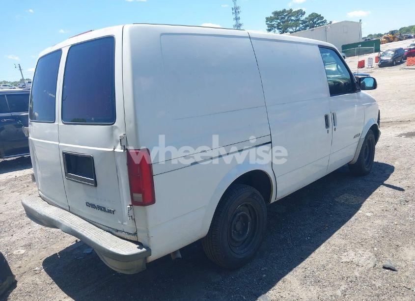 Photo 4 of 1997 Chevrolet Astro (VIN 1GCDM19W1VB228491)
