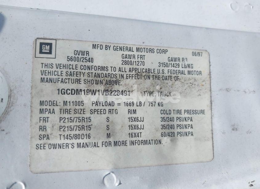 Photo 9 of 1997 Chevrolet Astro (VIN 1GCDM19W1VB228491)