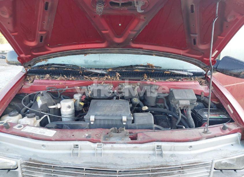 Photo 10 of 1999 Chevrolet Astro (VIN 1GCDM19W2XB127253)