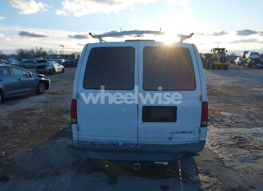 Photo 16 of 1996 Chevrolet Astro (VIN 1GCDM19W7TB122446)