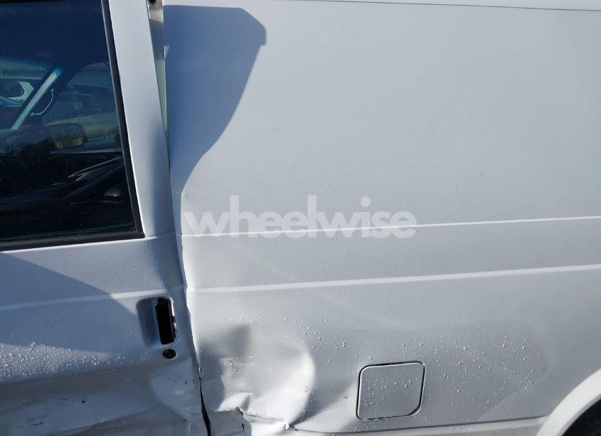 Photo 14 of 2000 Chevrolet Astro (VIN 1GCDM19W8YB126819)