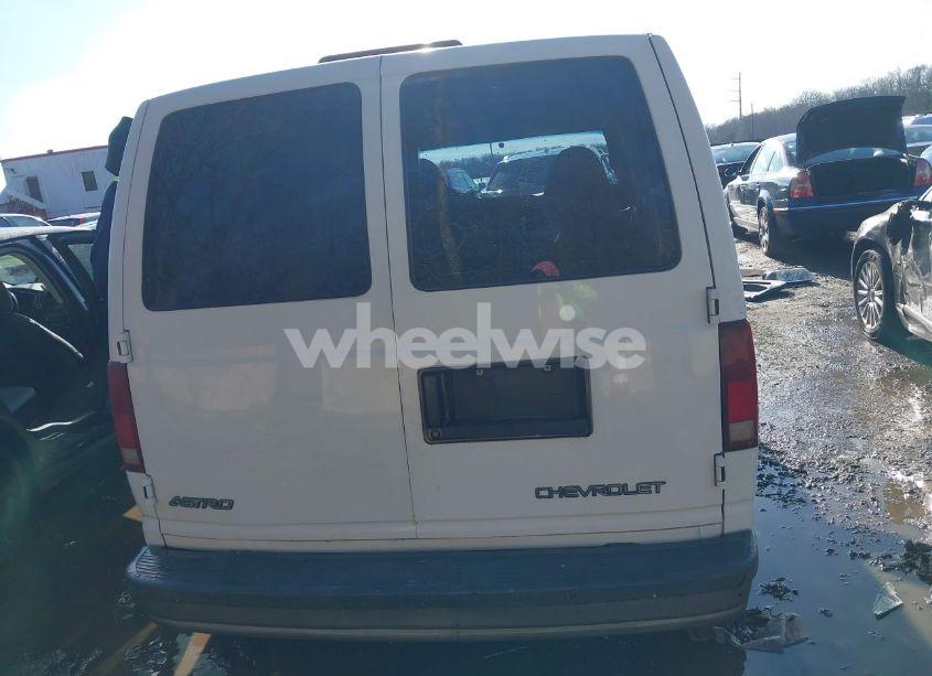 Photo 16 of 2000 Chevrolet Astro (VIN 1GCDM19W8YB126819)