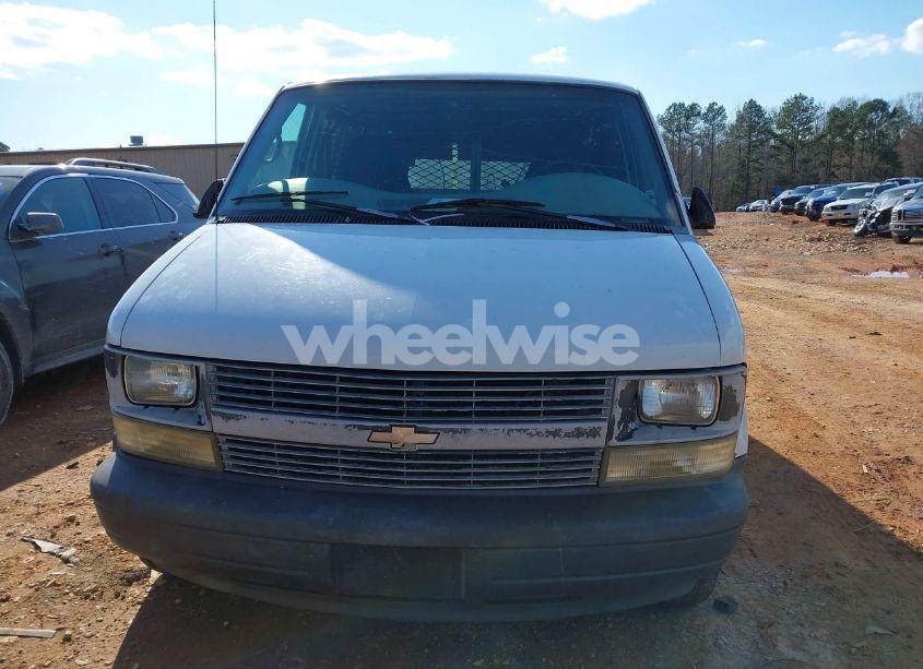 Photo 12 of 2000 Chevrolet Astro (VIN 1GCDM19W8YB190830)