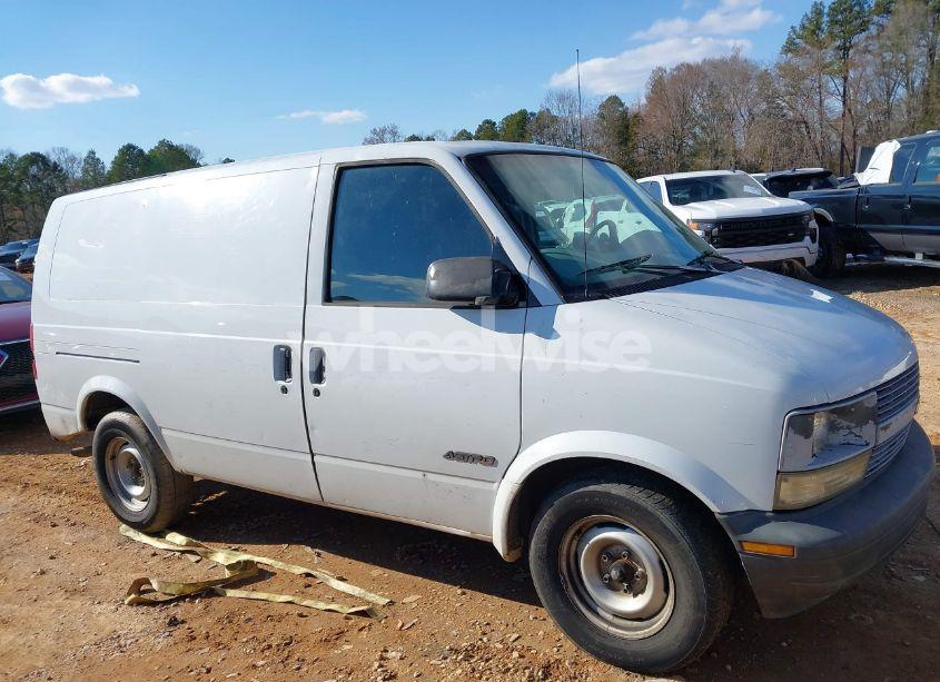 Photo 13 of 2000 Chevrolet Astro (VIN 1GCDM19W8YB190830)