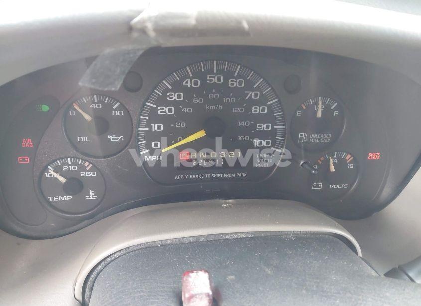 Photo 7 of 1998 Chevrolet Astro (VIN 1GCDM19WXWB139102)