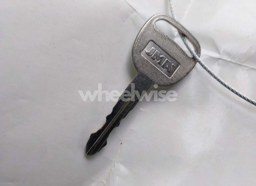 Photo 11 of 1998 Chevrolet Astro (VIN 1GCDM19WXWB155185)