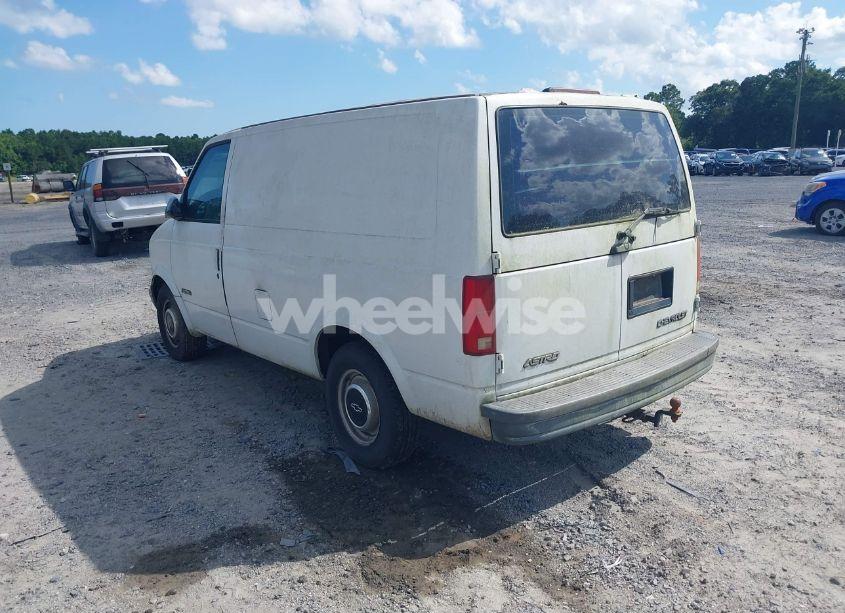 Photo 3 of 1998 Chevrolet Astro (VIN 1GCDM19WXWB192883)