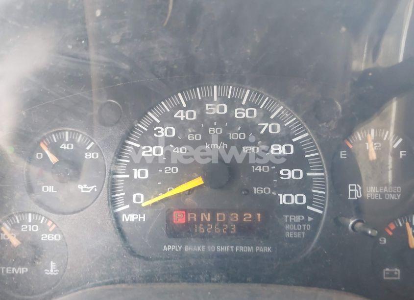 Photo 7 of 1998 Chevrolet Astro (VIN 1GCDM19WXWB192883)