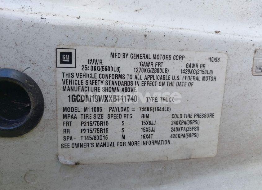 Photo 9 of 1999 Chevrolet Astro (VIN 1GCDM19WXXB111740)
