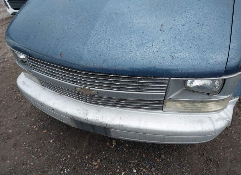 Photo 10 of 2004 Chevrolet Astro (VIN 1GCDM19X24B123952)