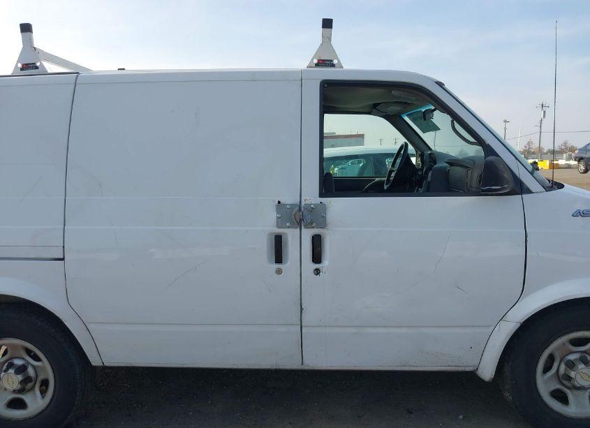 Photo 13 of 2005 Chevrolet Astro (VIN 1GCDM19X25B114296)