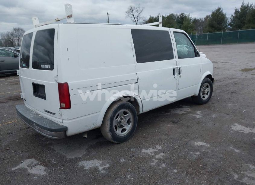 Photo 4 of 2004 Chevrolet Astro (VIN 1GCDM19X44B123208)