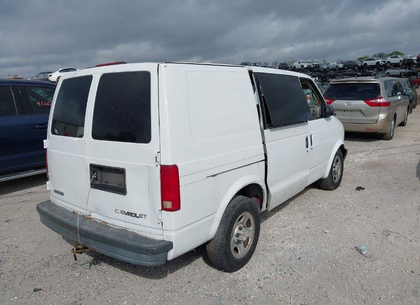 Photo 4 of 2004 Chevrolet Astro (VIN 1GCDM19X54B128451)