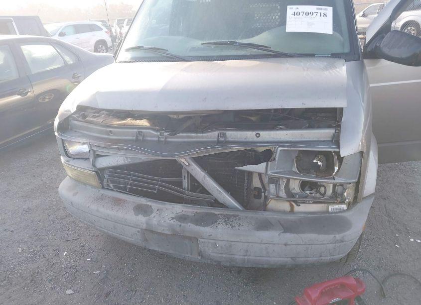 Photo 6 of 2005 Chevrolet Astro (VIN 1GCDM19X55B114793)