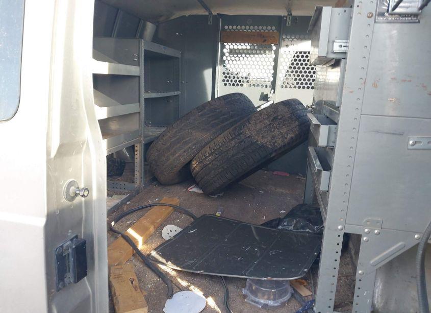 Photo 8 of 2005 Chevrolet Astro (VIN 1GCDM19X55B114793)
