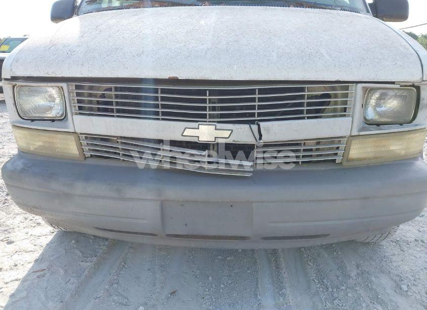 Photo 6 of 2002 Chevrolet Astro (VIN 1GCDM19X72B147077)