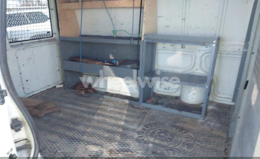 Photo 8 of 2004 Chevrolet Astro (VIN 1GCDM19X74B102658)