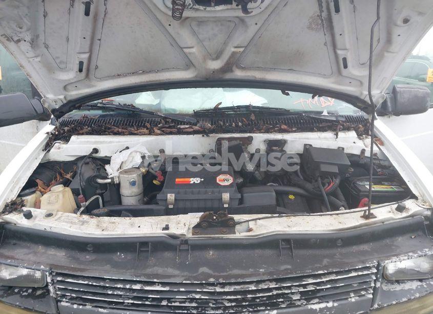 Photo 10 of 2003 Chevrolet Astro (VIN 1GCDM19X83B114476)