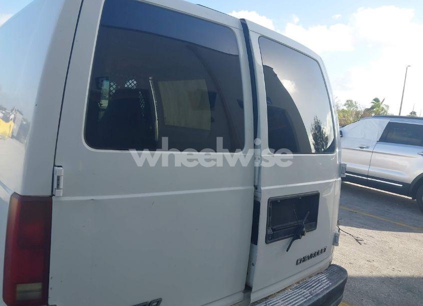 Photo 14 of 2003 Chevrolet Astro (VIN 1GCDM19X83B114476)