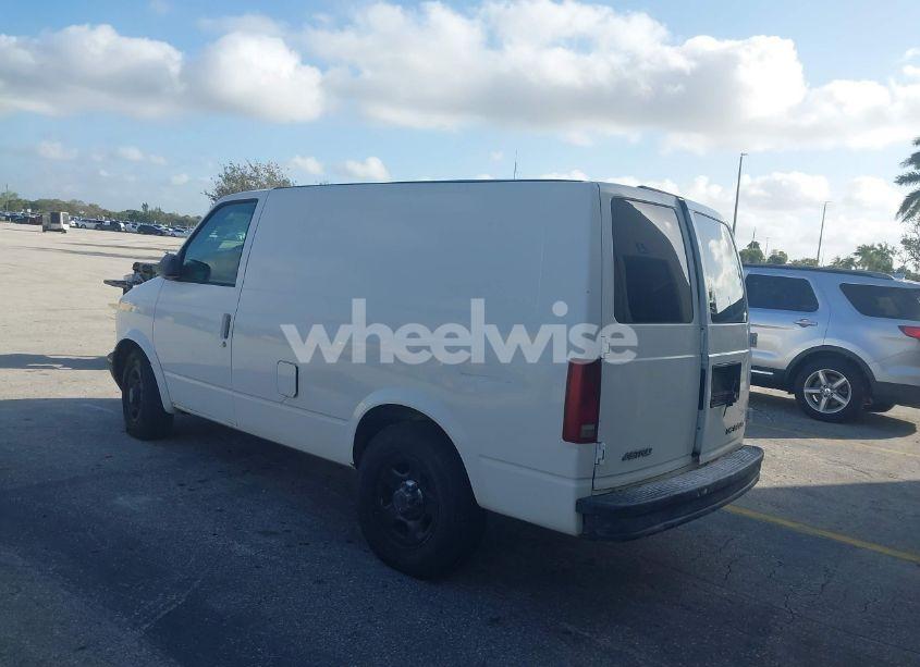 Photo 3 of 2003 Chevrolet Astro (VIN 1GCDM19X83B114476)
