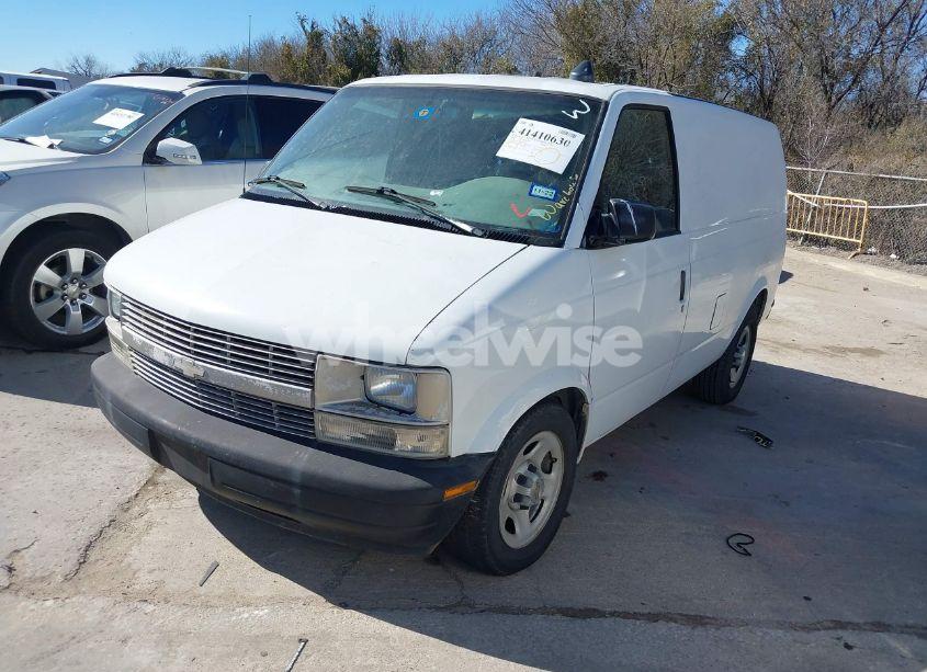 Photo 2 of 2004 Chevrolet Astro (VIN 1GCDM19X84B114706)