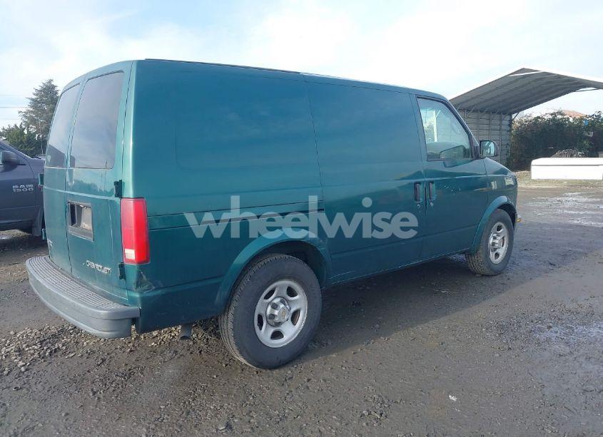 Photo 4 of 2004 Chevrolet Astro (VIN 1GCDM19XX4B112360)