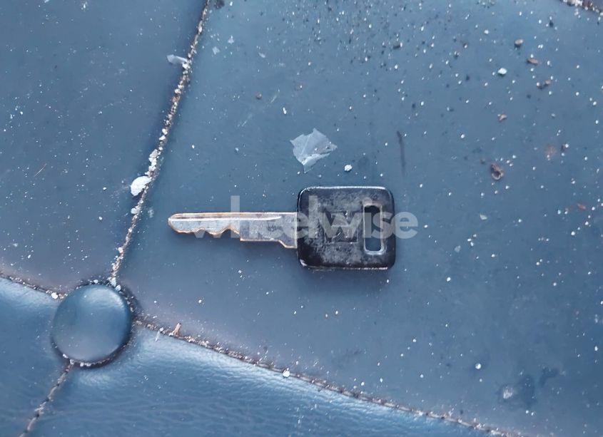 Photo 11 of 1987 Chevrolet R10 (VIN 1GCDR14H5HF408581)