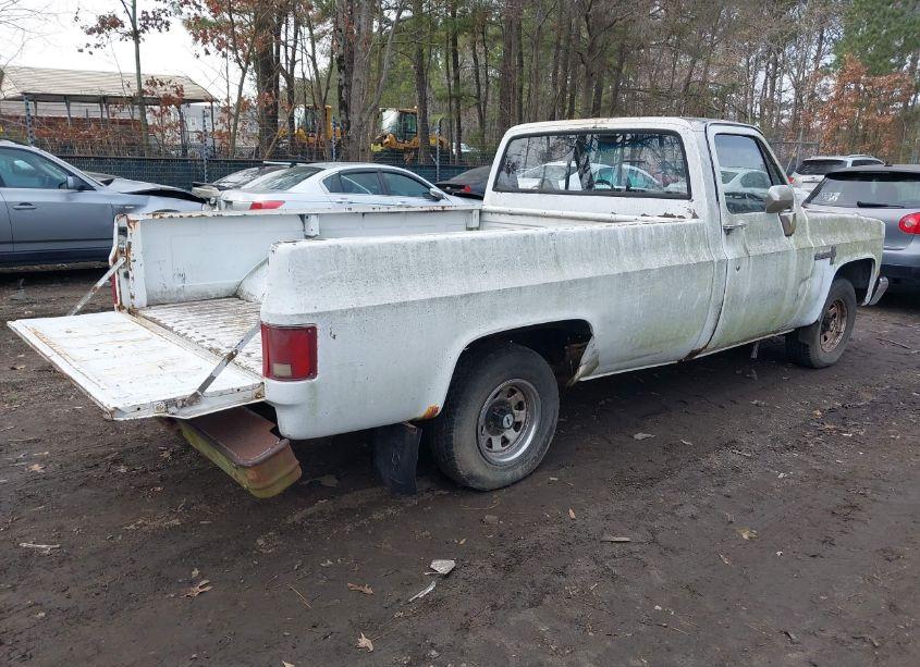 Photo 4 of 1987 Chevrolet R10 (VIN 1GCDR14H5HJ172270)