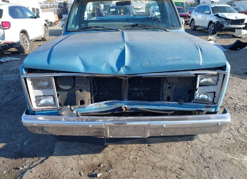 Photo 12 of 1987 Chevrolet R10 (VIN 1GCDR14H6HF346558)