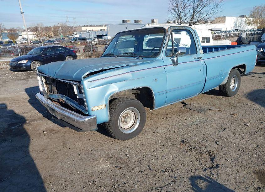 Photo 2 of 1987 Chevrolet R10 (VIN 1GCDR14H6HF346558)