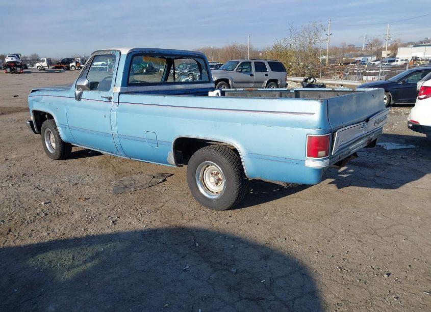 Photo 3 of 1987 Chevrolet R10 (VIN 1GCDR14H6HF346558)