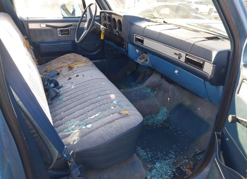 Photo 5 of 1987 Chevrolet R10 (VIN 1GCDR14H6HF346558)