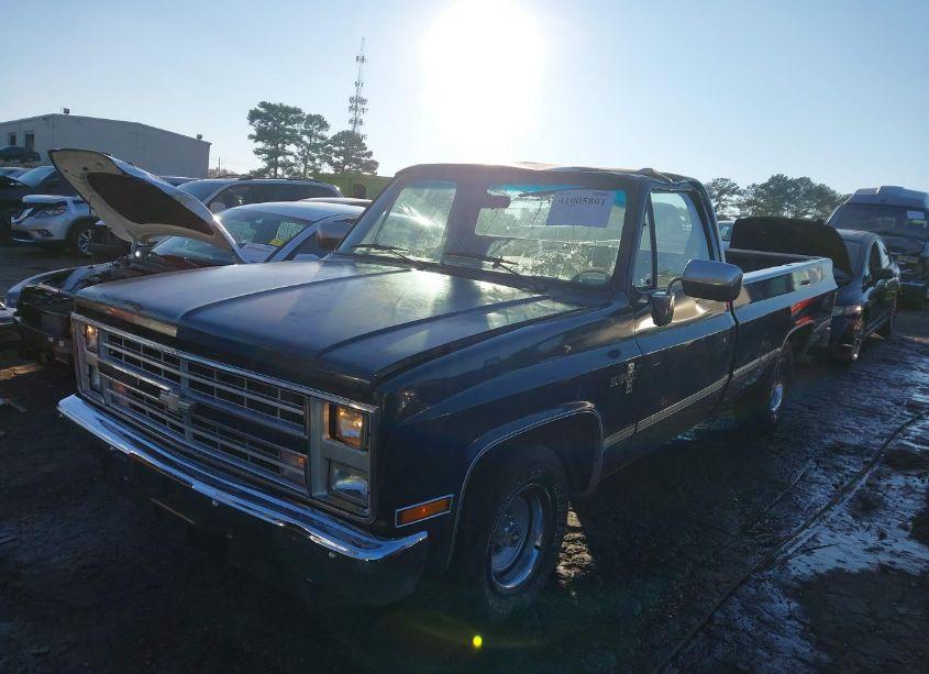 Photo 2 of 1987 Chevrolet R10 (VIN 1GCDR14K9HF389755)