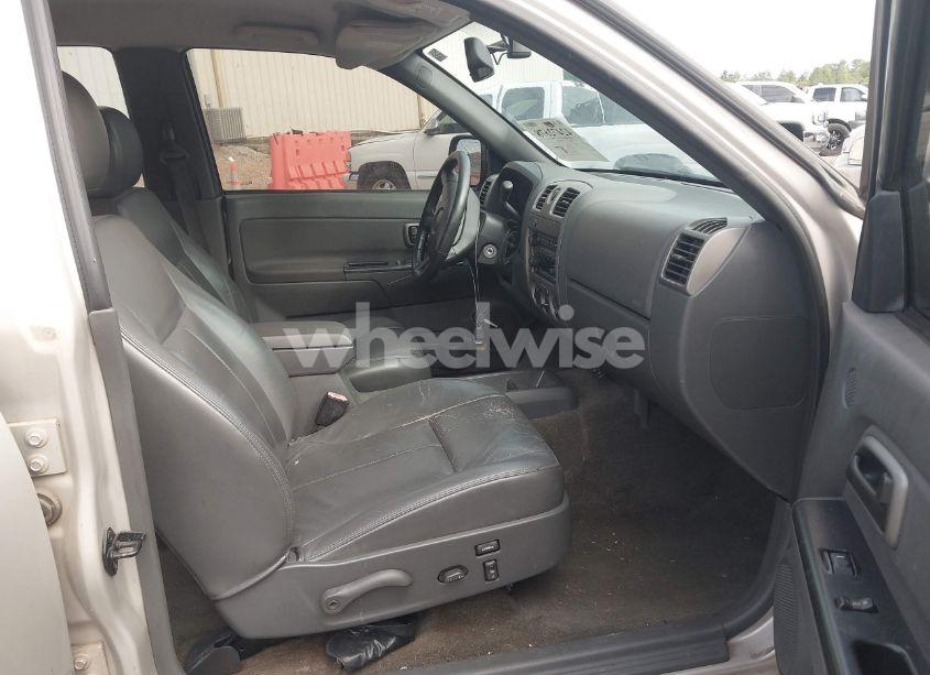 Photo 5 of 2004 Chevrolet Colorado (VIN 1GCDS136048113441)