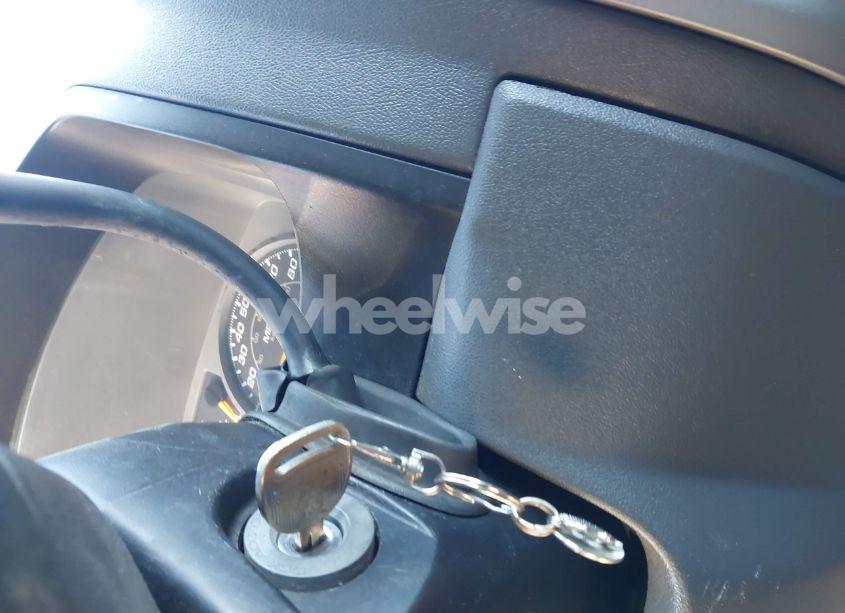 Photo 11 of 2005 Chevrolet Colorado LS (VIN 1GCDS136058157053)