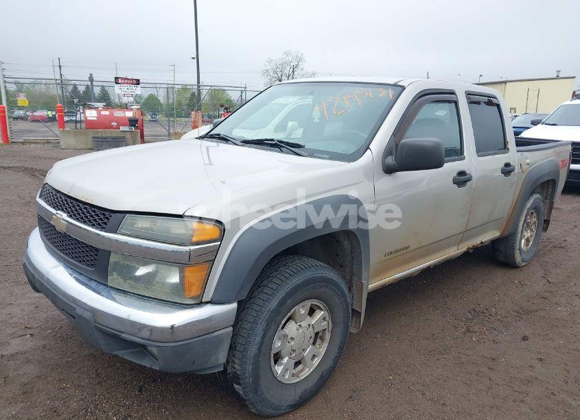 Photo 2 of 2005 Chevrolet Colorado LS (VIN 1GCDS136058243852)