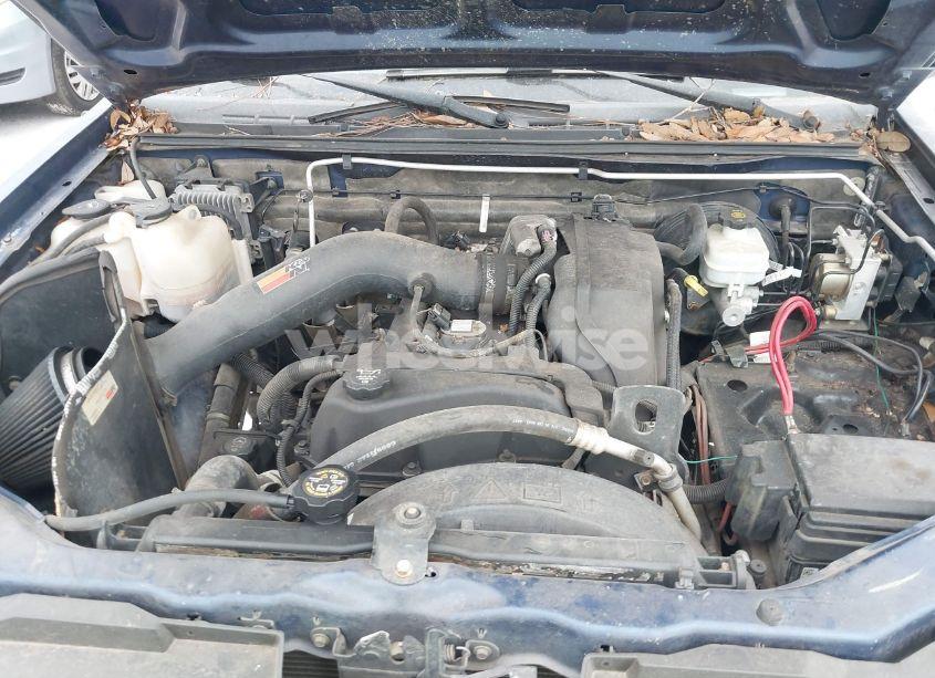 Photo 10 of 2005 Chevrolet Colorado LS (VIN 1GCDS136758178613)