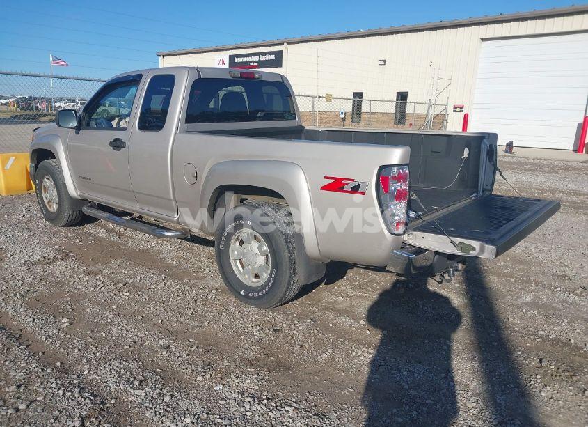 Photo 3 of 2005 Chevrolet Colorado LS (VIN 1GCDS196758119567)
