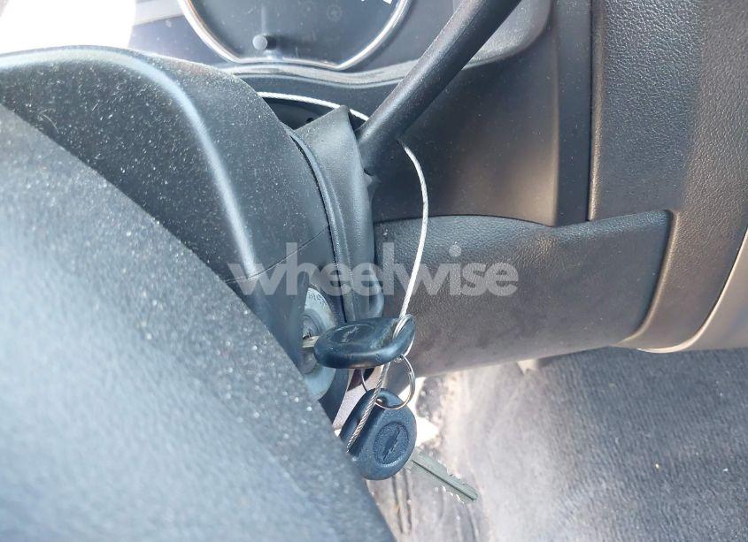 Photo 11 of 2010 Chevrolet Colorado 1LT (VIN 1GCDSCDE7A8140360)