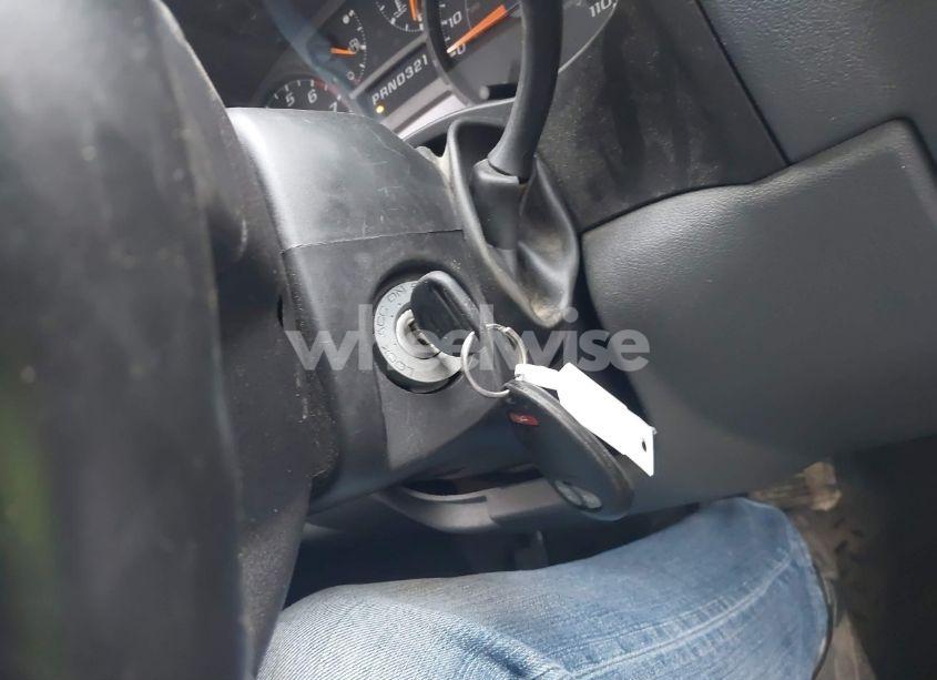 Photo 11 of 2004 Chevrolet Colorado LS (VIN 1GCDT136048123190)